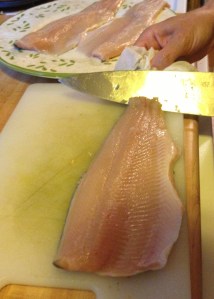 preparing to cut/littlejudeonfood.com