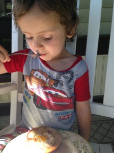 I like the runny yolks. 